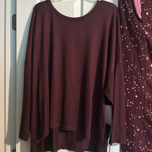 2-piece ‘moon and stars’ pajama set - Picture 4 of 5